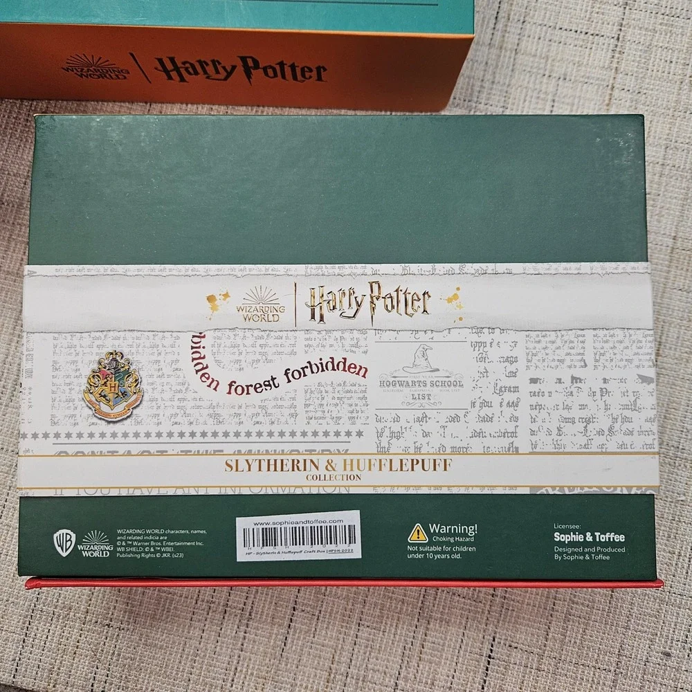 NEW Harry Potter Sophie & Toffee Craft Box Set Slytherin Hufflepuff‎ Gryffindor